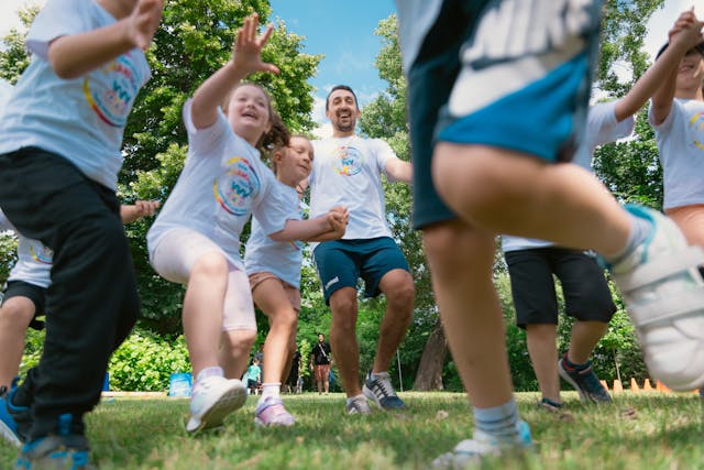 Sport, popolarità e isolamento sociale nei bambini