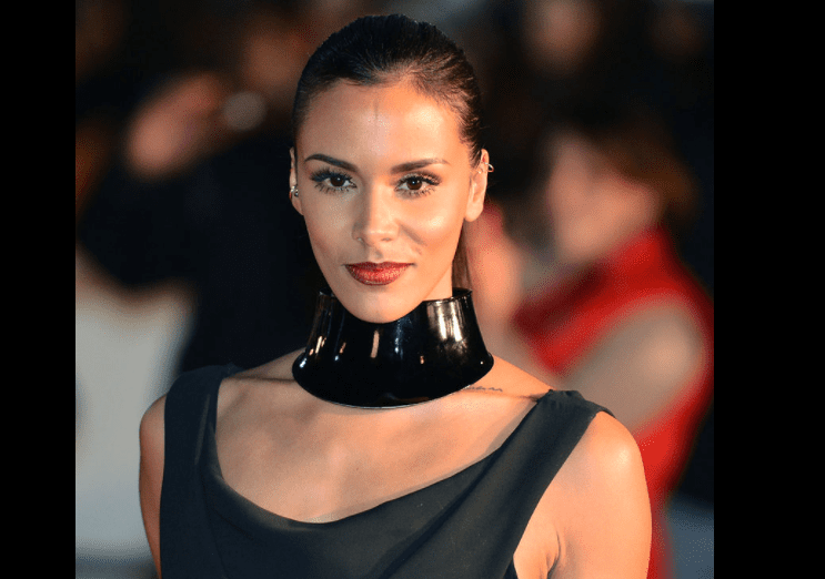 Shy'm nel nome d'arte ha voluto ricordare la sua timidezza