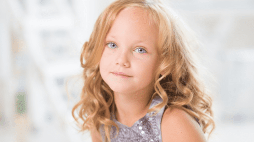 Bambina di 5 anni molto timida